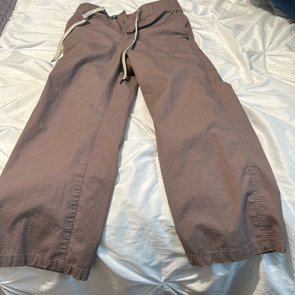 vuori • women’s ripstop wide leg pant in hazel xs